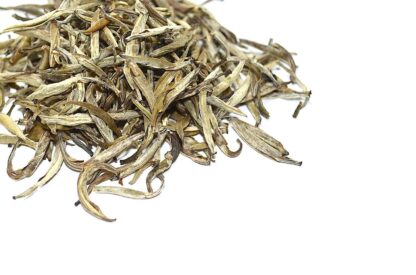 Jasmine_Needeles weisser tee pai mu dan weißer Tee white tea 白茶 茉莉花茶 白毫银针